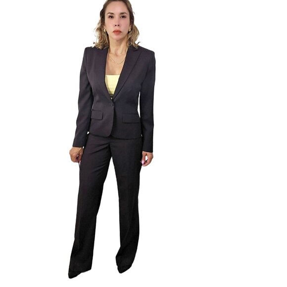 Anne Klein Executive 2-Piece Brown Blazer & Pants Suit Size 6 – Professional - Picture 1 of 16